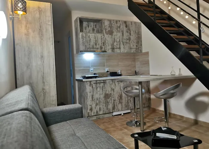 Hotel Capital Lux 3* Nydri (Lefkada)