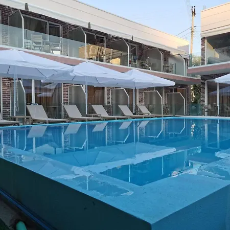 Hotel Capital Lux 3*