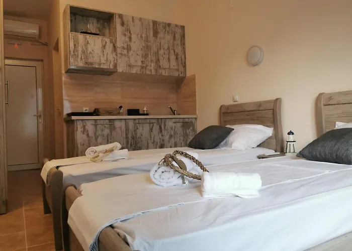 Hotel Capital Lux 니드리